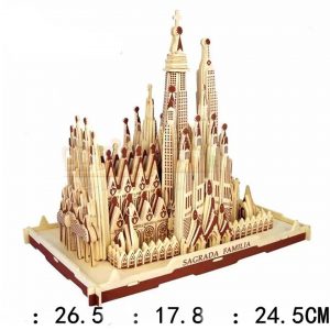Mô hình lâu đài Sagrada Familia bằng gỗ cực đẹp